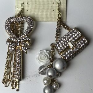Gold Lock &Key Earrings!